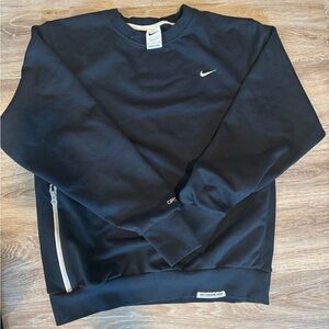 Nike DRI-FIT basketball crew sweatshirt, new, never been worn